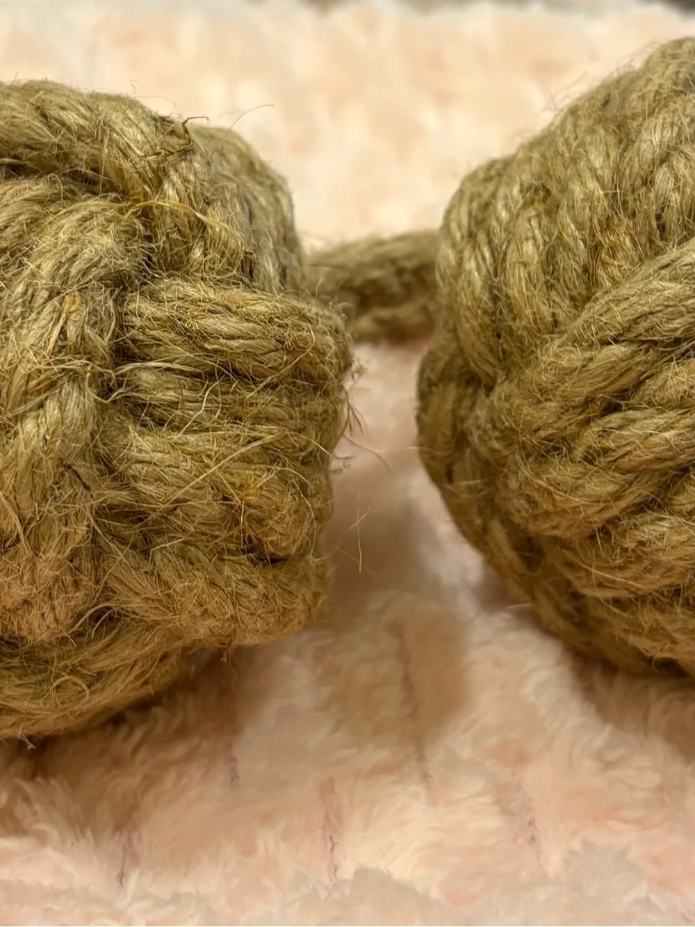 The Unbranded Brand natural jute
